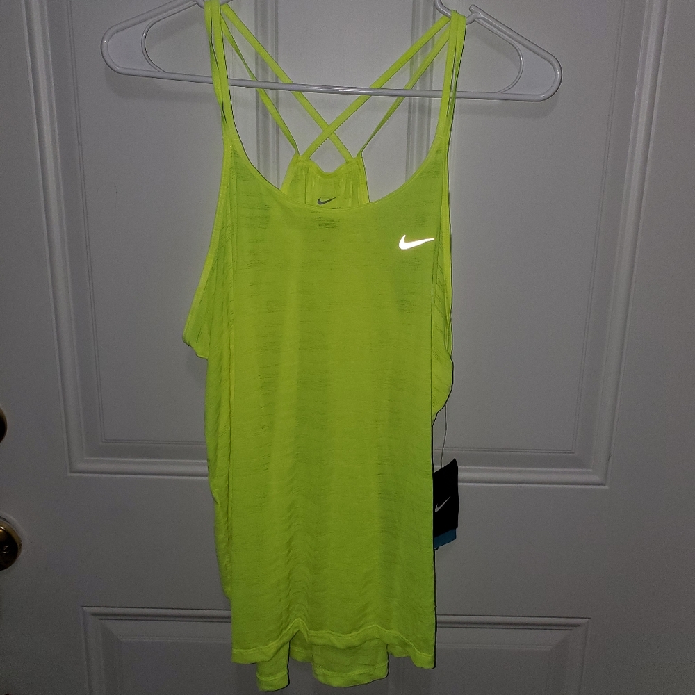 NWT Nike neon workout top